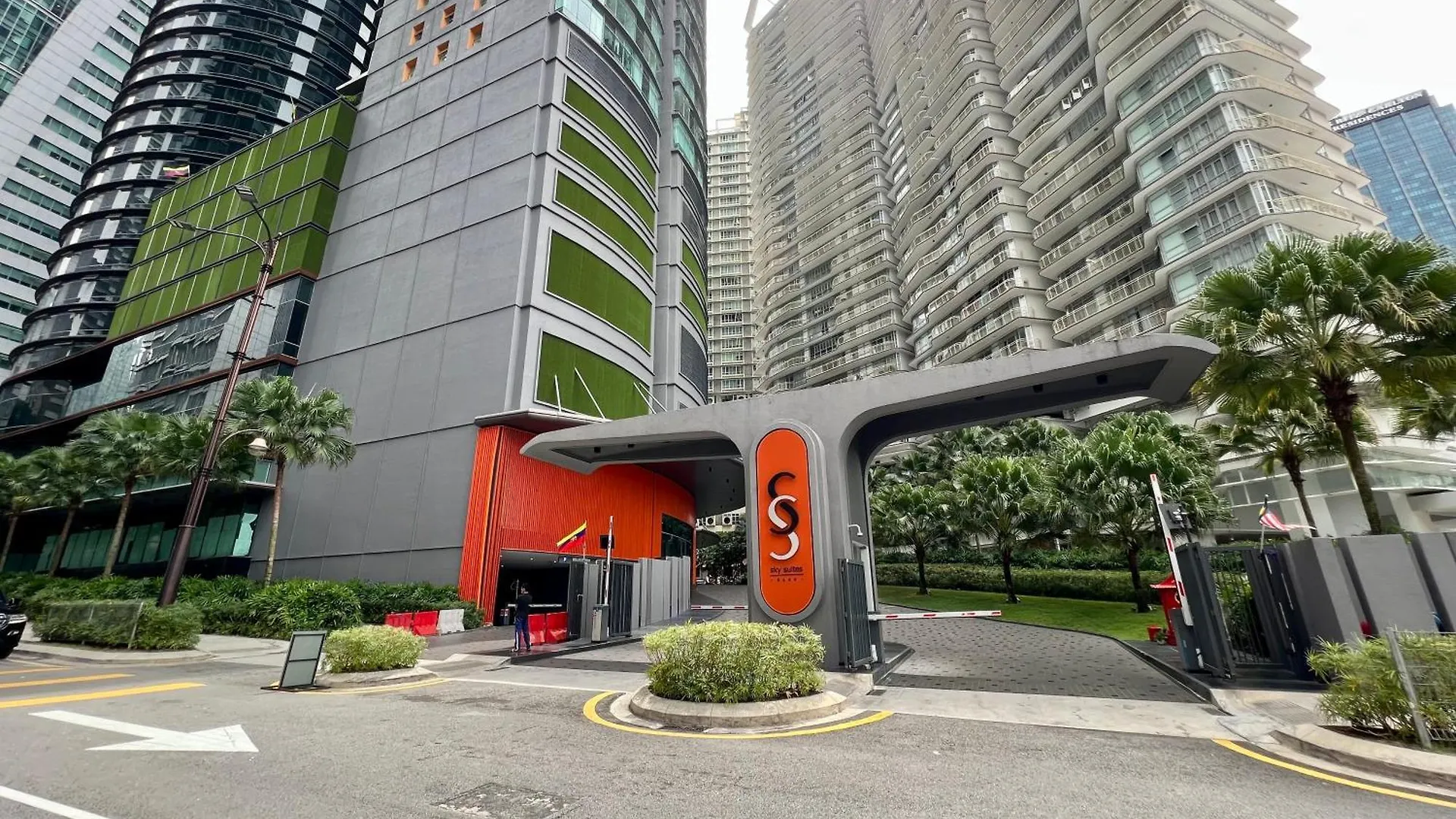 Apartment Sky Suites Upper 3Br Suite At Klcc Kuala Lumpur